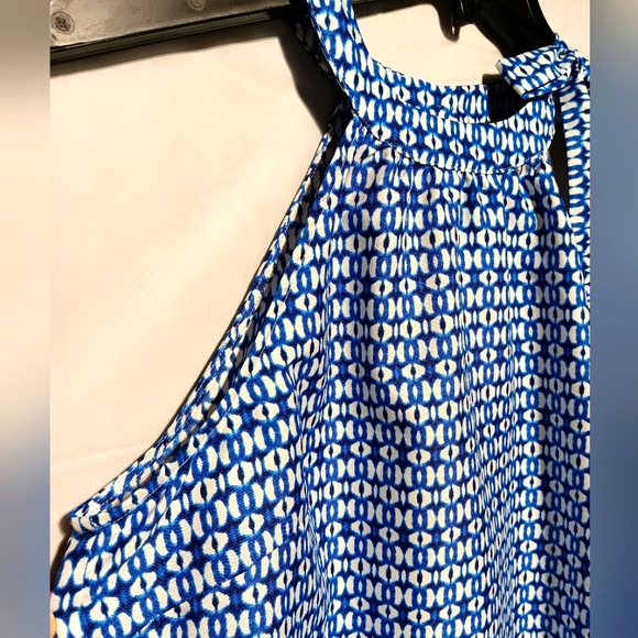 The Limited EUC Women's Halter Blouse, Medium with Bow on Left Shoulder - Picture 5 of 11